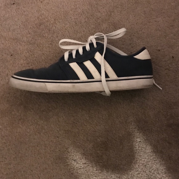 adidas Other - Adidas Seeley conavy